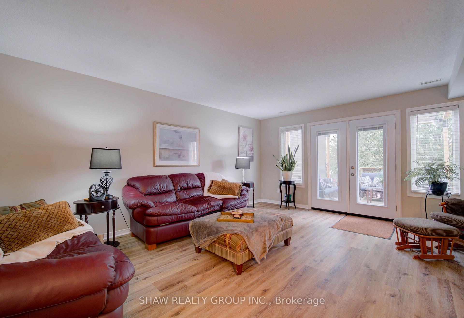 Photo 20 of Unit 19A, 50 Howe Drive, Kitchener, Laurentian Hills — HOMEH