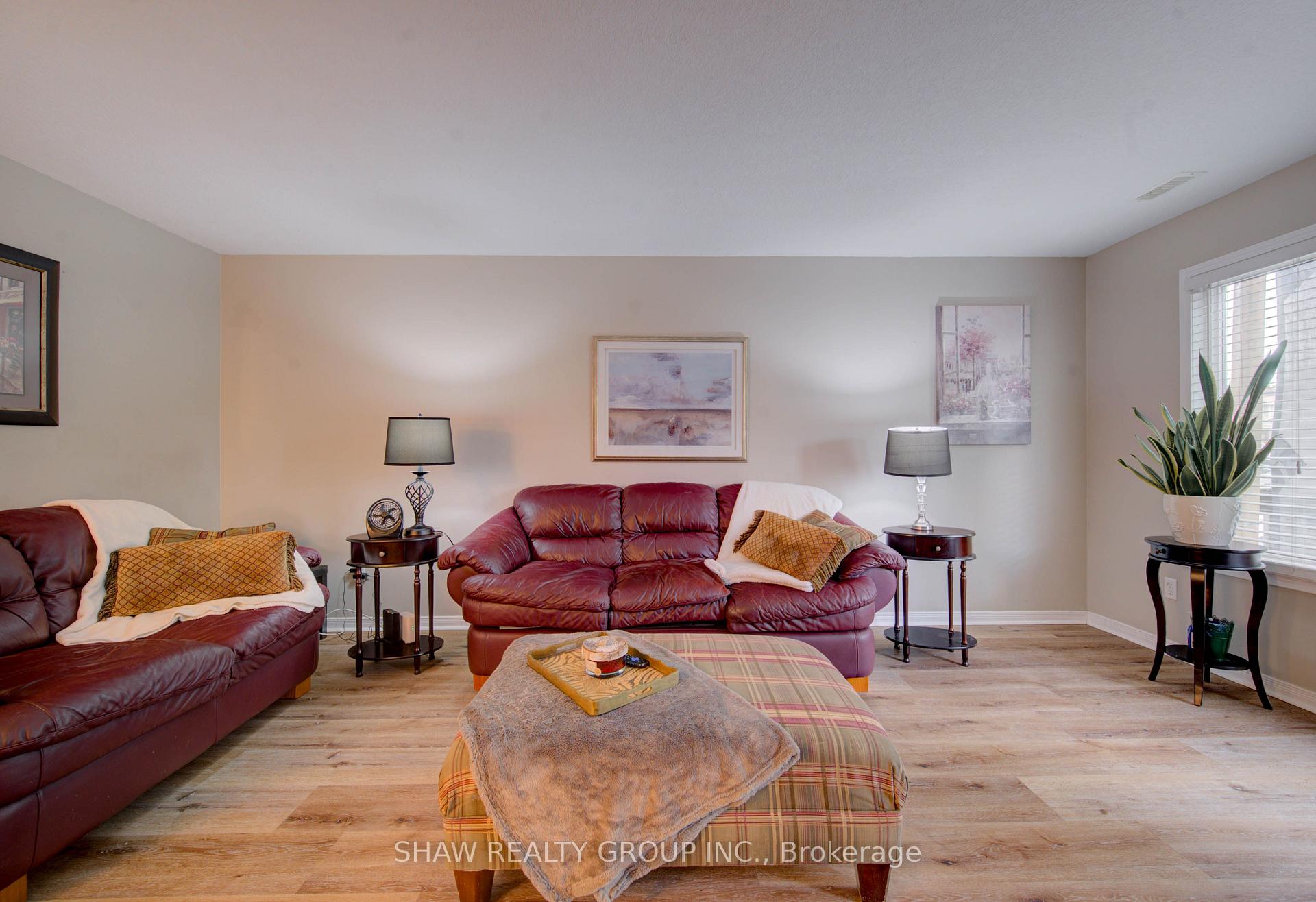 Photo 21 of Unit 19A, 50 Howe Drive, Kitchener, Laurentian Hills — HOMEH