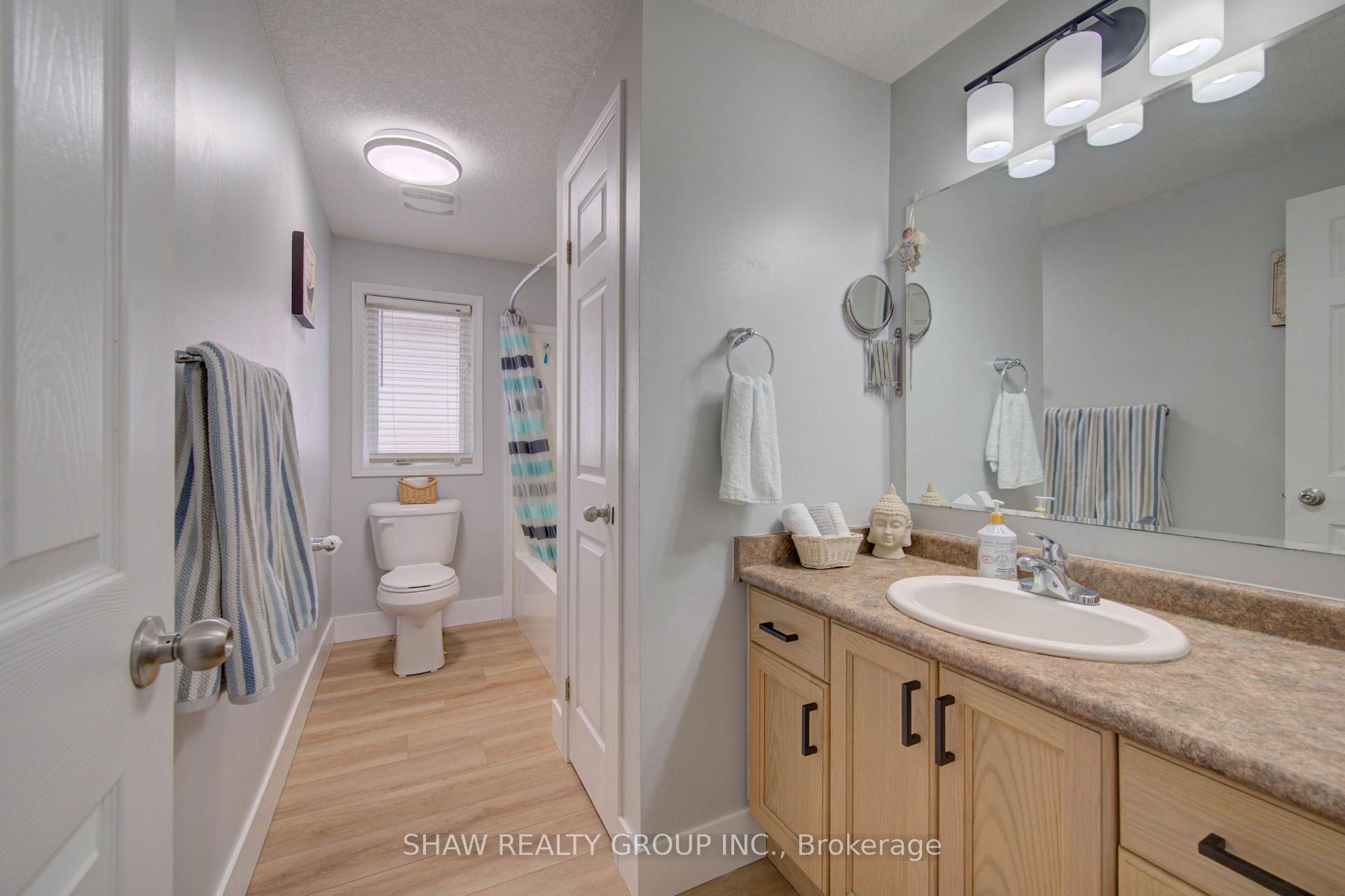 Photo 28 of Unit 19A, 50 Howe Drive, Kitchener, Laurentian Hills — HOMEH