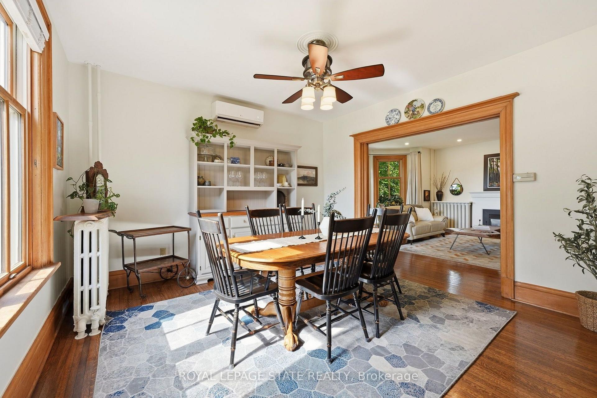 Photo 7 of 627 Maple Avenue, Burlington, Brant — HOMEH