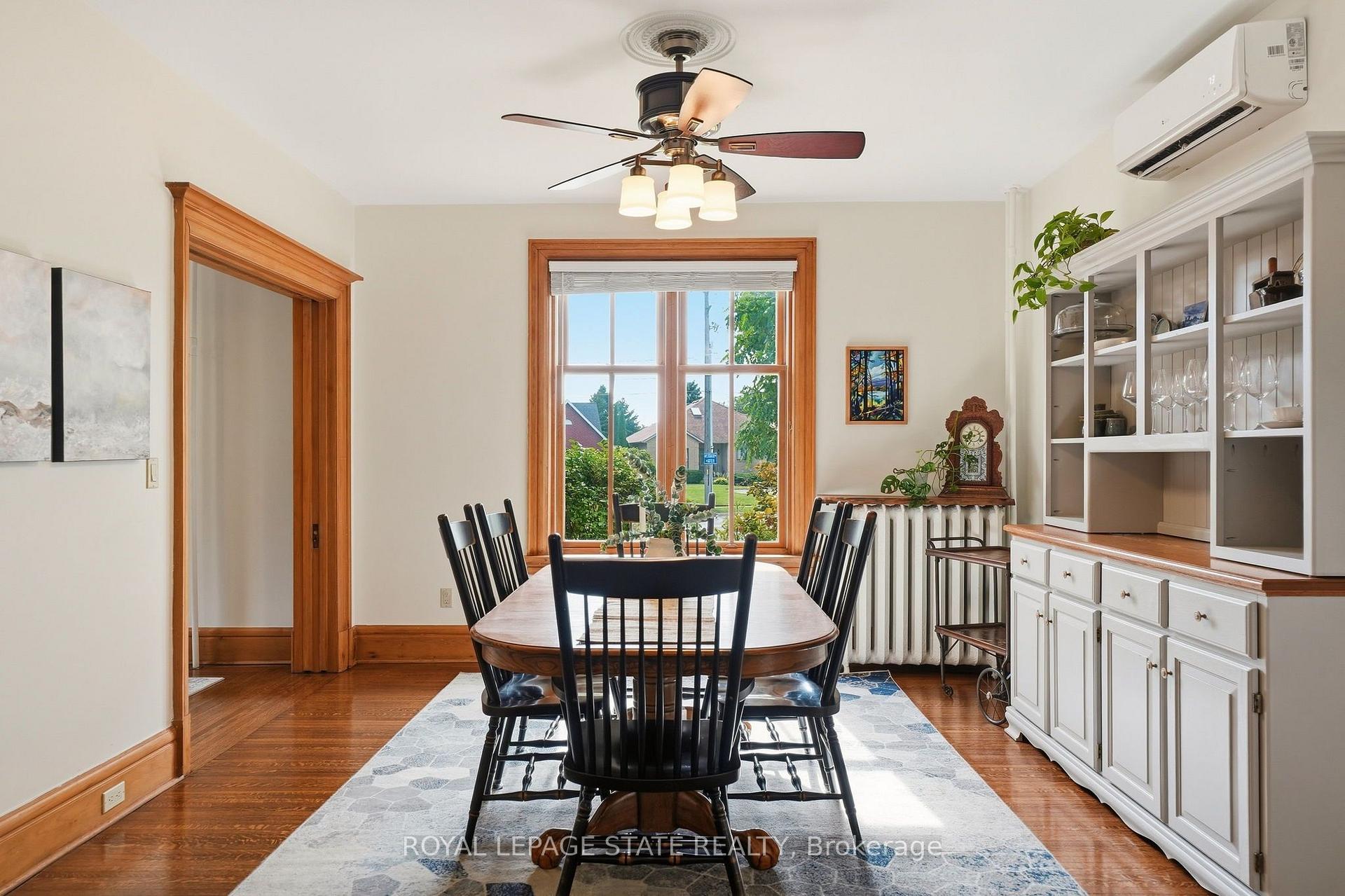 Photo 8 of 627 Maple Avenue, Burlington, Brant — HOMEH
