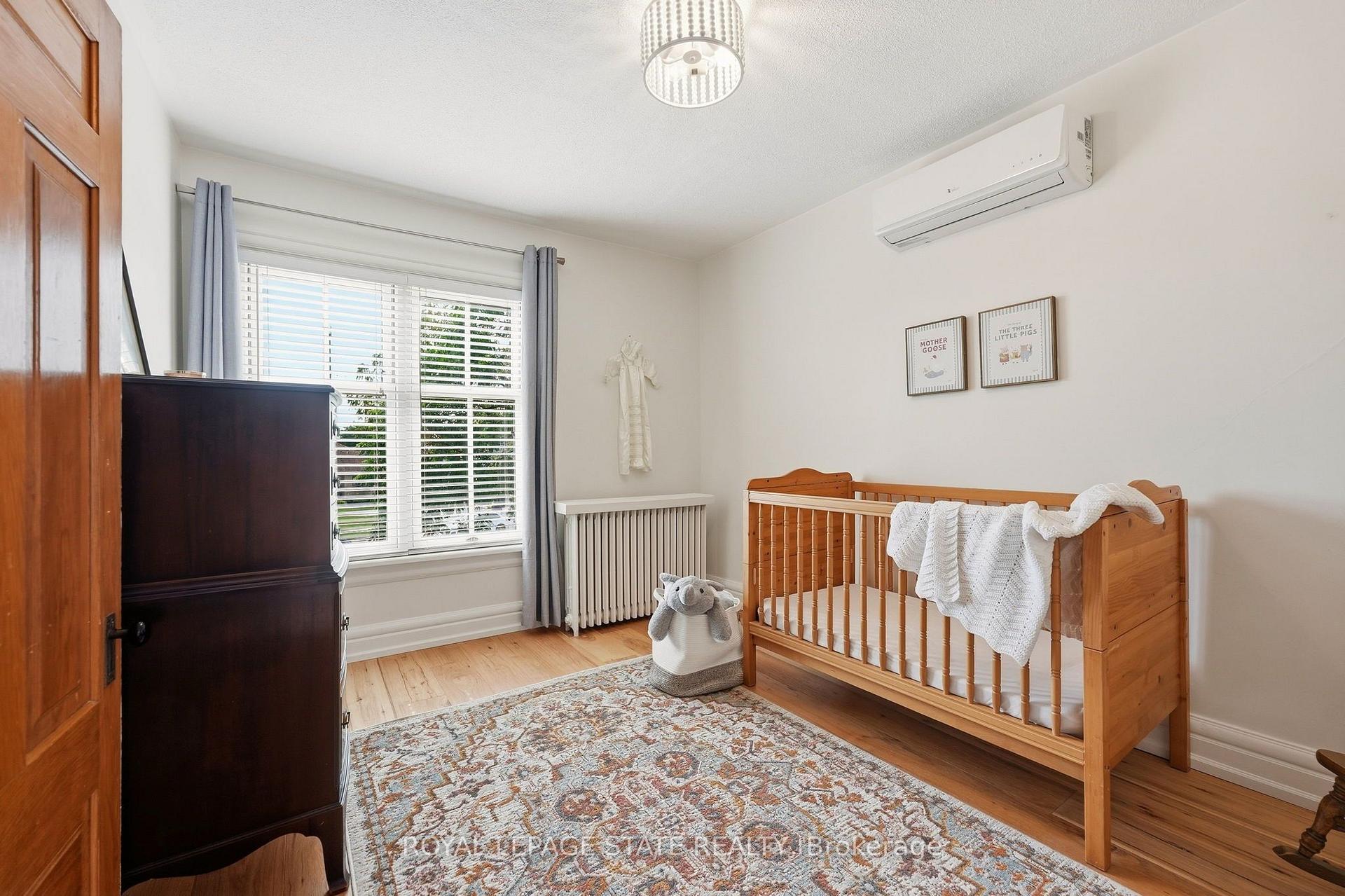 Photo 23 of 627 Maple Avenue, Burlington, Brant — HOMEH