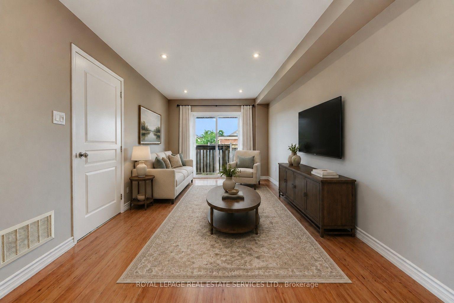 Photo 33 of 2418 Adamvale Crescent, Oakville, Westmount — HOMEH