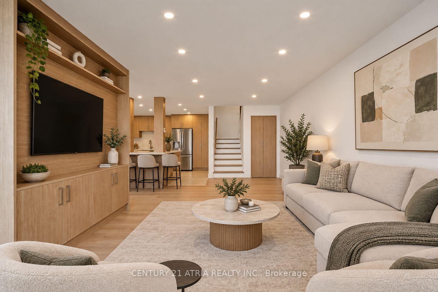 Photo 7 of Unit 1004, 33 Harbour Square, Toronto, Waterfront Communities — HOMEH