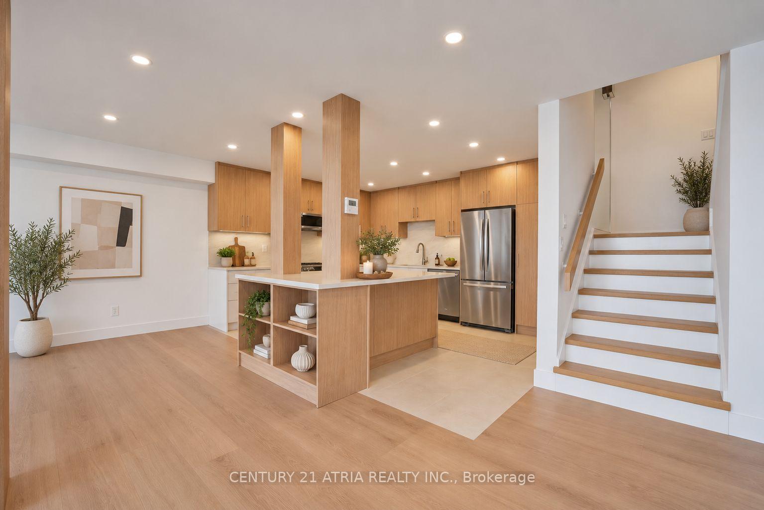 Photo 20 of Unit 1004, 33 Harbour Square, Toronto, Waterfront Communities — HOMEH