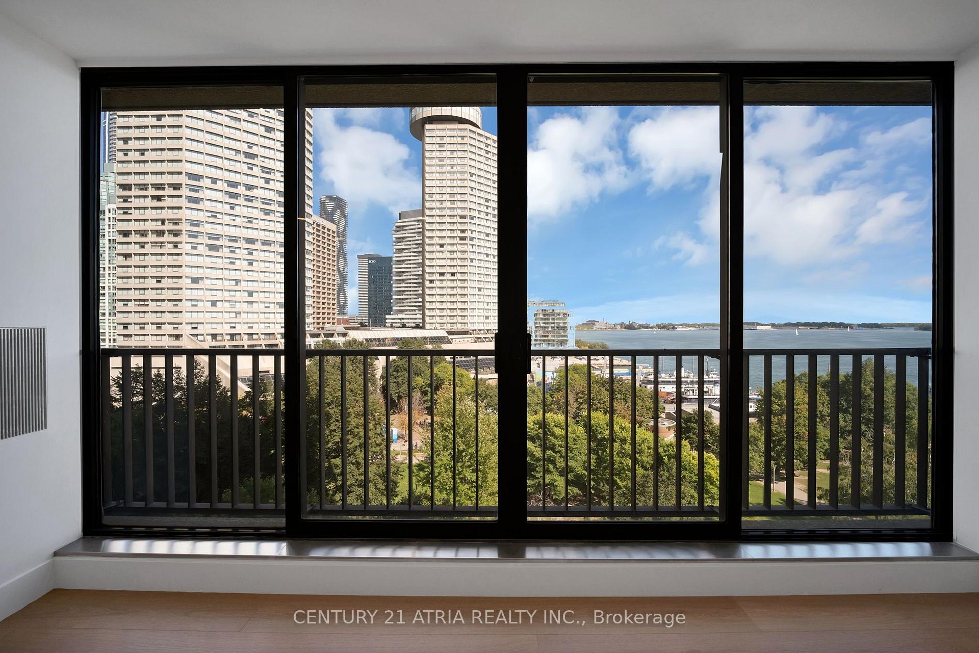 Photo 21 of Unit 1004, 33 Harbour Square, Toronto, Waterfront Communities — HOMEH