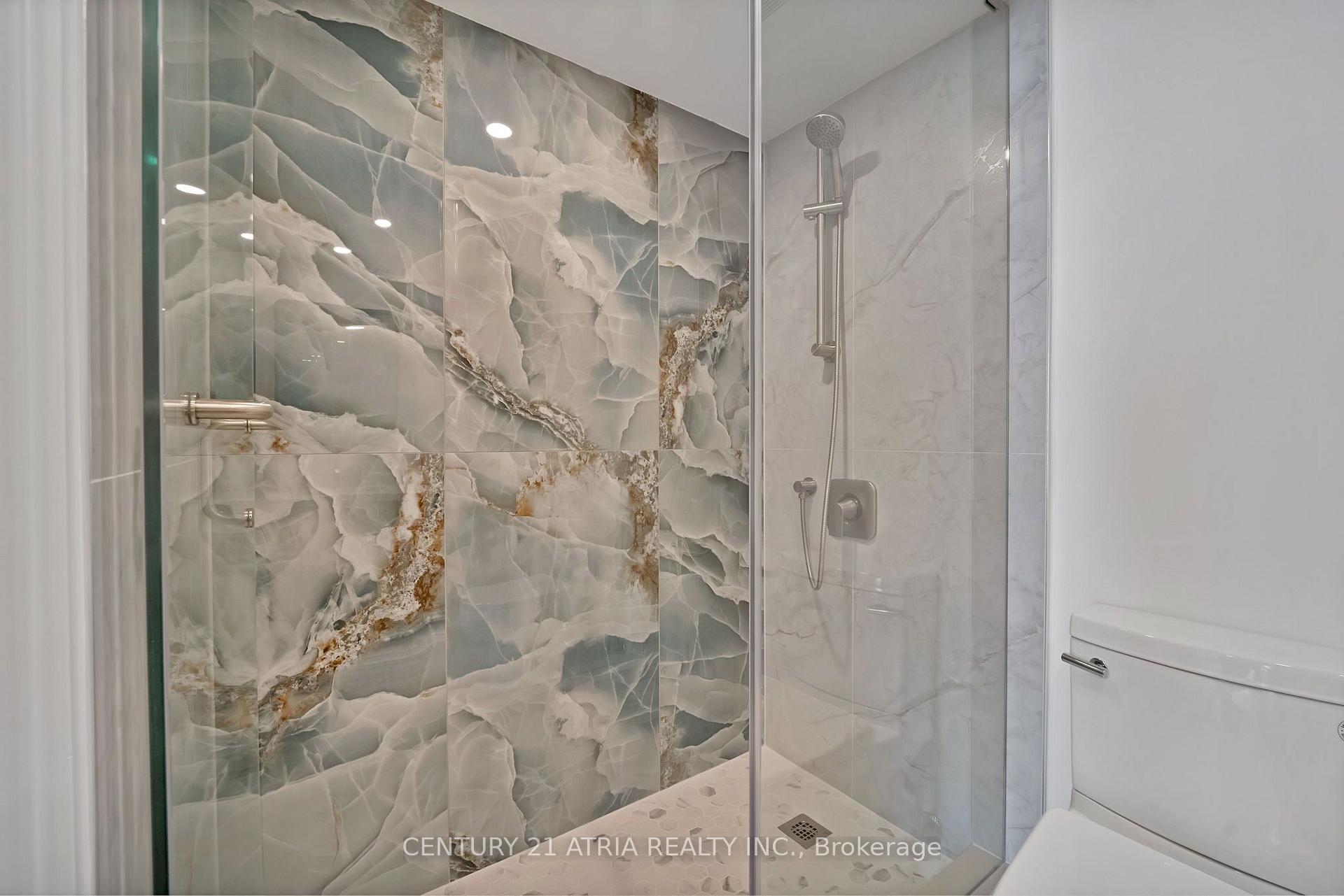 Photo 36 of Unit 1004, 33 Harbour Square, Toronto, Waterfront Communities — HOMEH