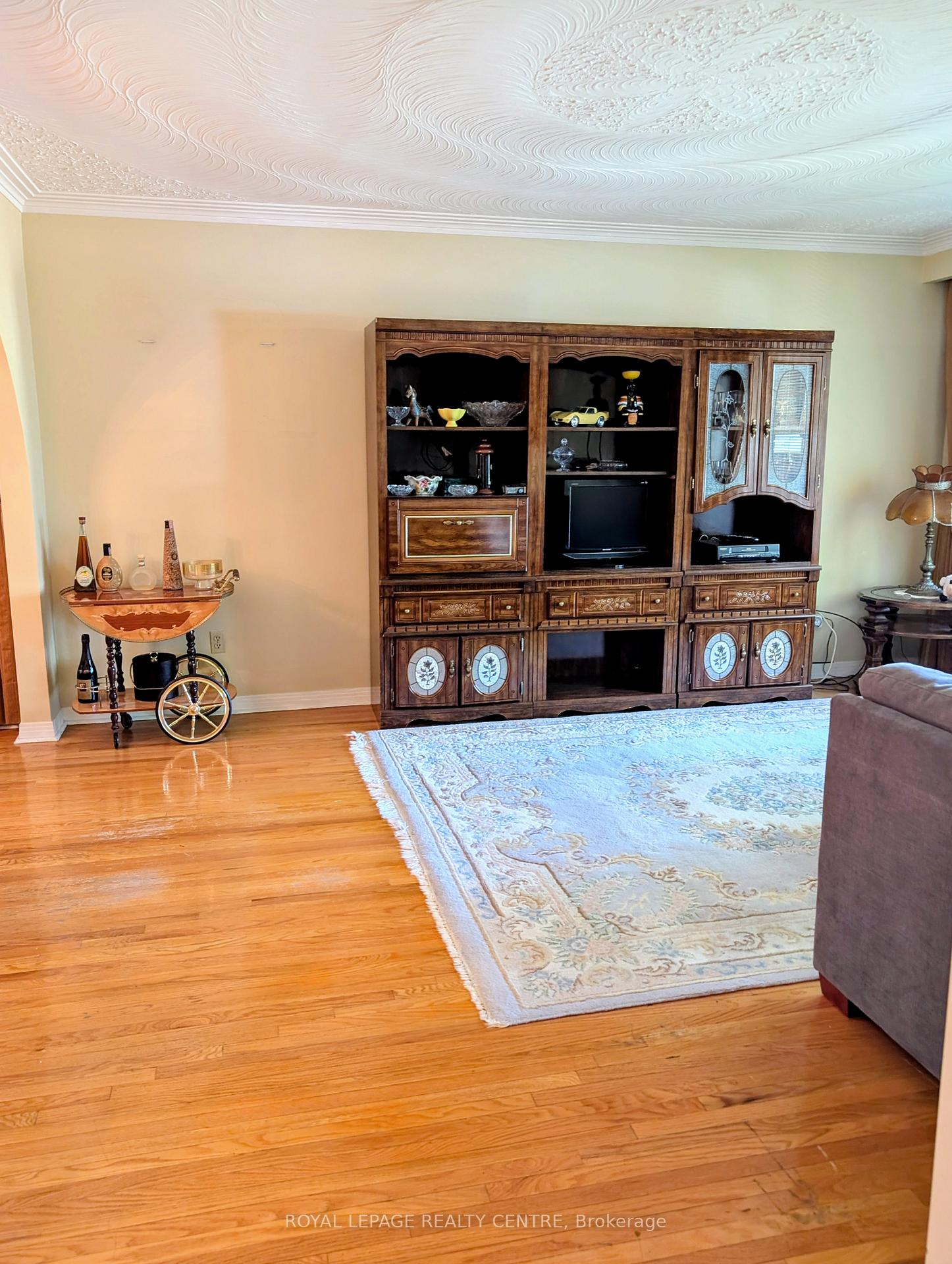 Photo 5 of 2560 Cynara Road, Mississauga, Cooksville — HOMEH