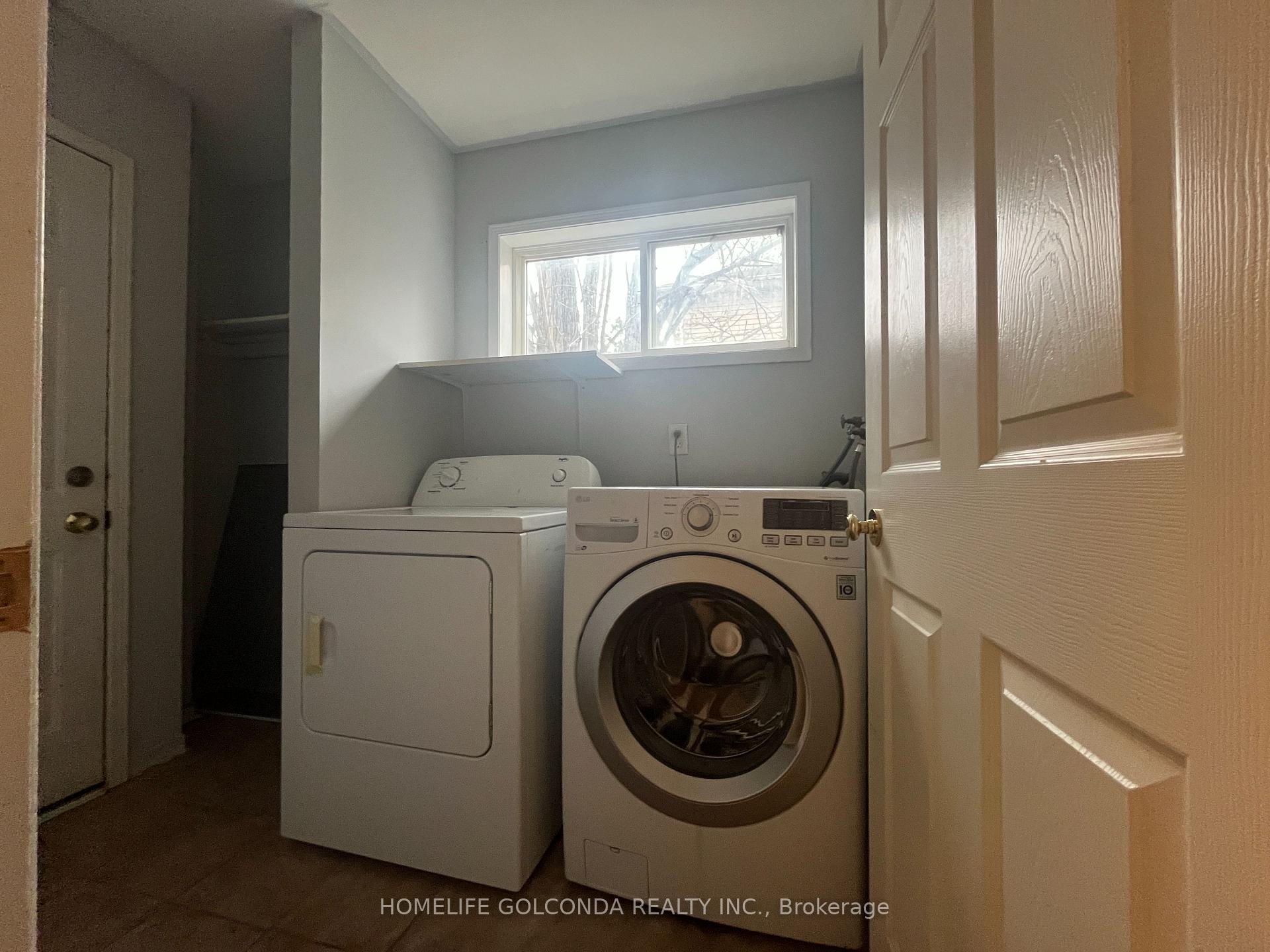 Photo 11 of Unit Upper, 59 Herrell Avenue, Barrie, Painswick North — HOMEH