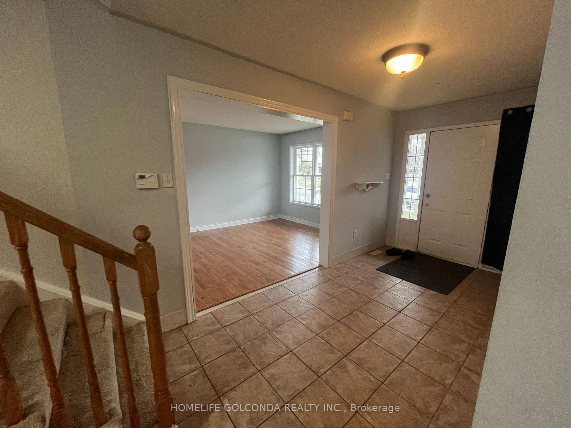 Photo 12 of Unit Upper, 59 Herrell Avenue, Barrie, Painswick North — HOMEH
