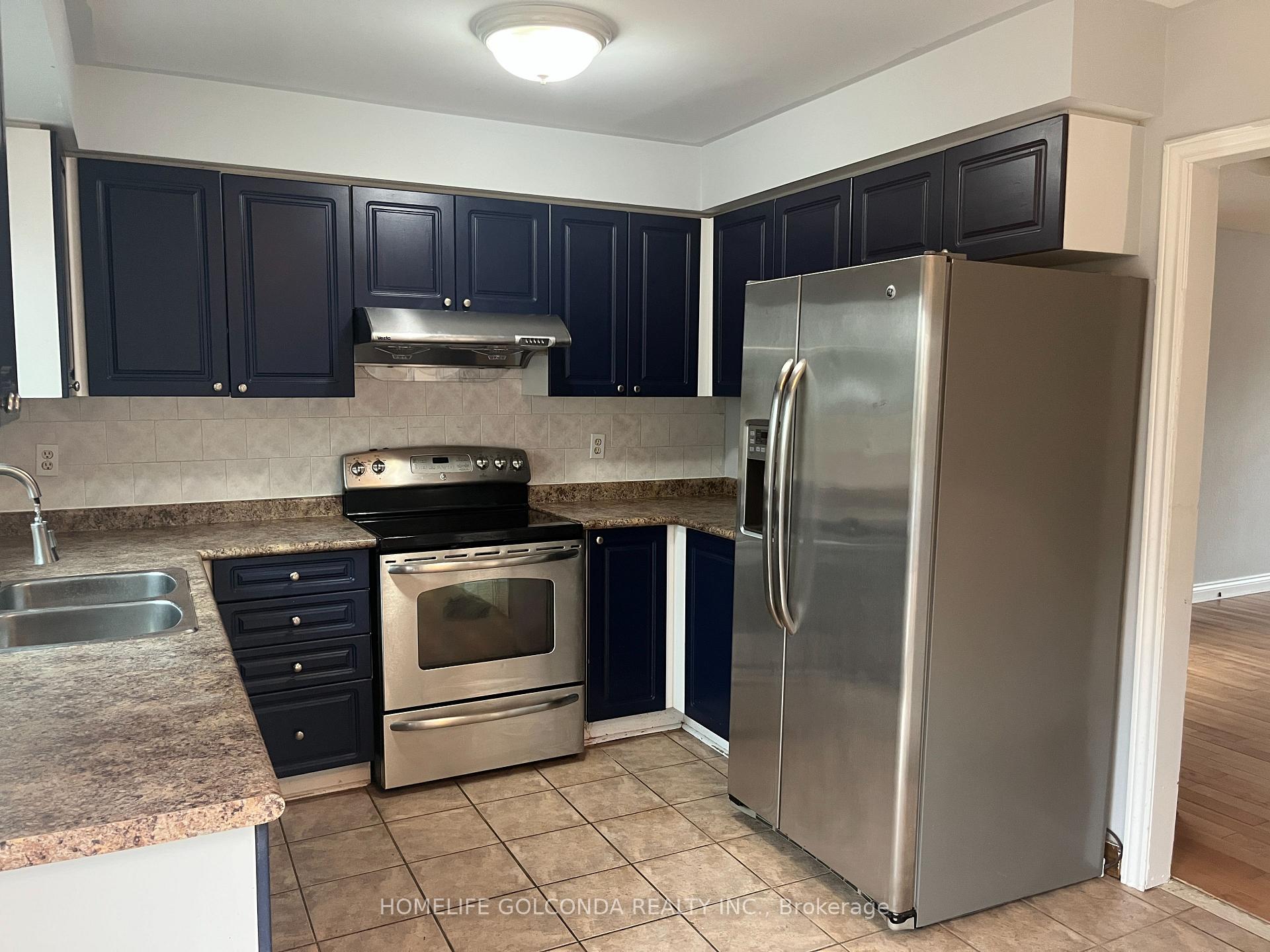 Photo 25 of Unit Upper, 59 Herrell Avenue, Barrie, Painswick North — HOMEH
