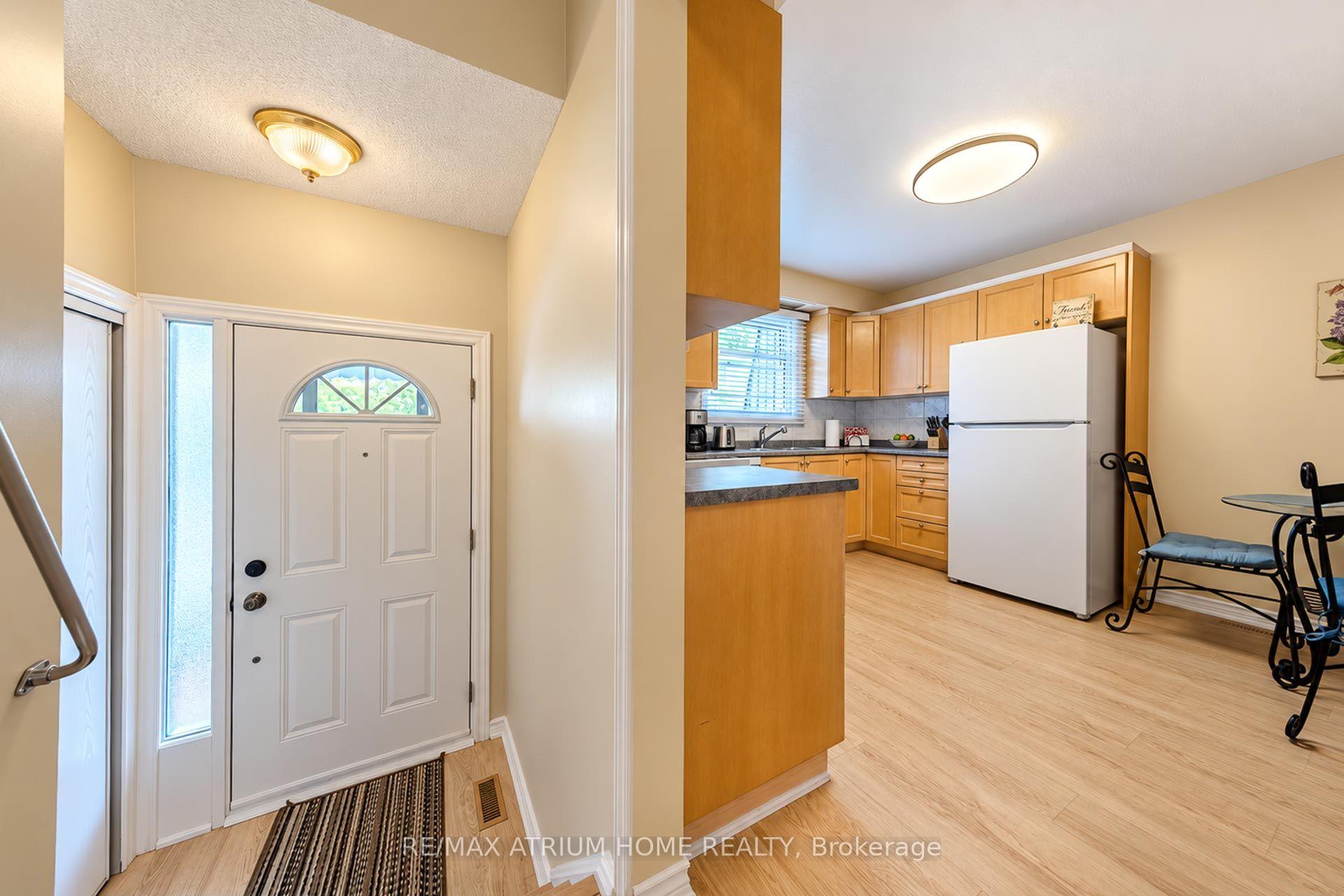 Photo 7 of 38 Purple Sageway, North York, Hillcrest Village — HOMEH