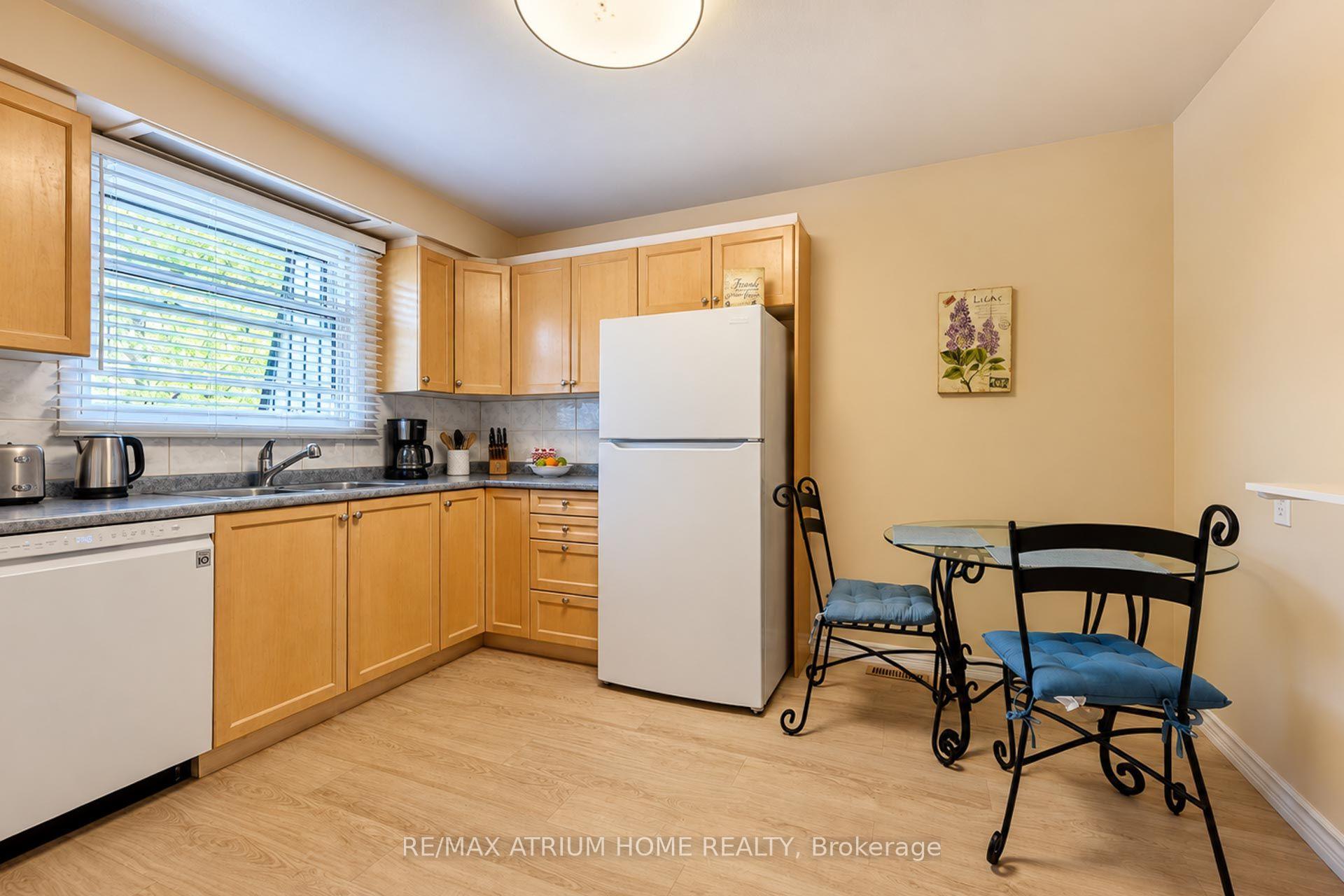 Photo 9 of 38 Purple Sageway, North York, Hillcrest Village — HOMEH