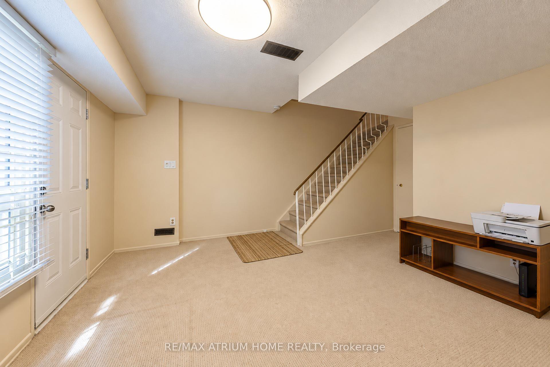 Photo 33 of 38 Purple Sageway, North York, Hillcrest Village — HOMEH
