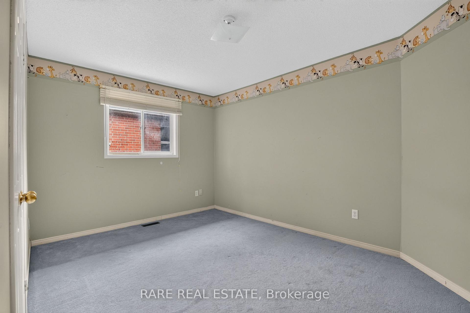Photo 16 of 7 Longman Drive, Barrie, Northwest — HOMEH
