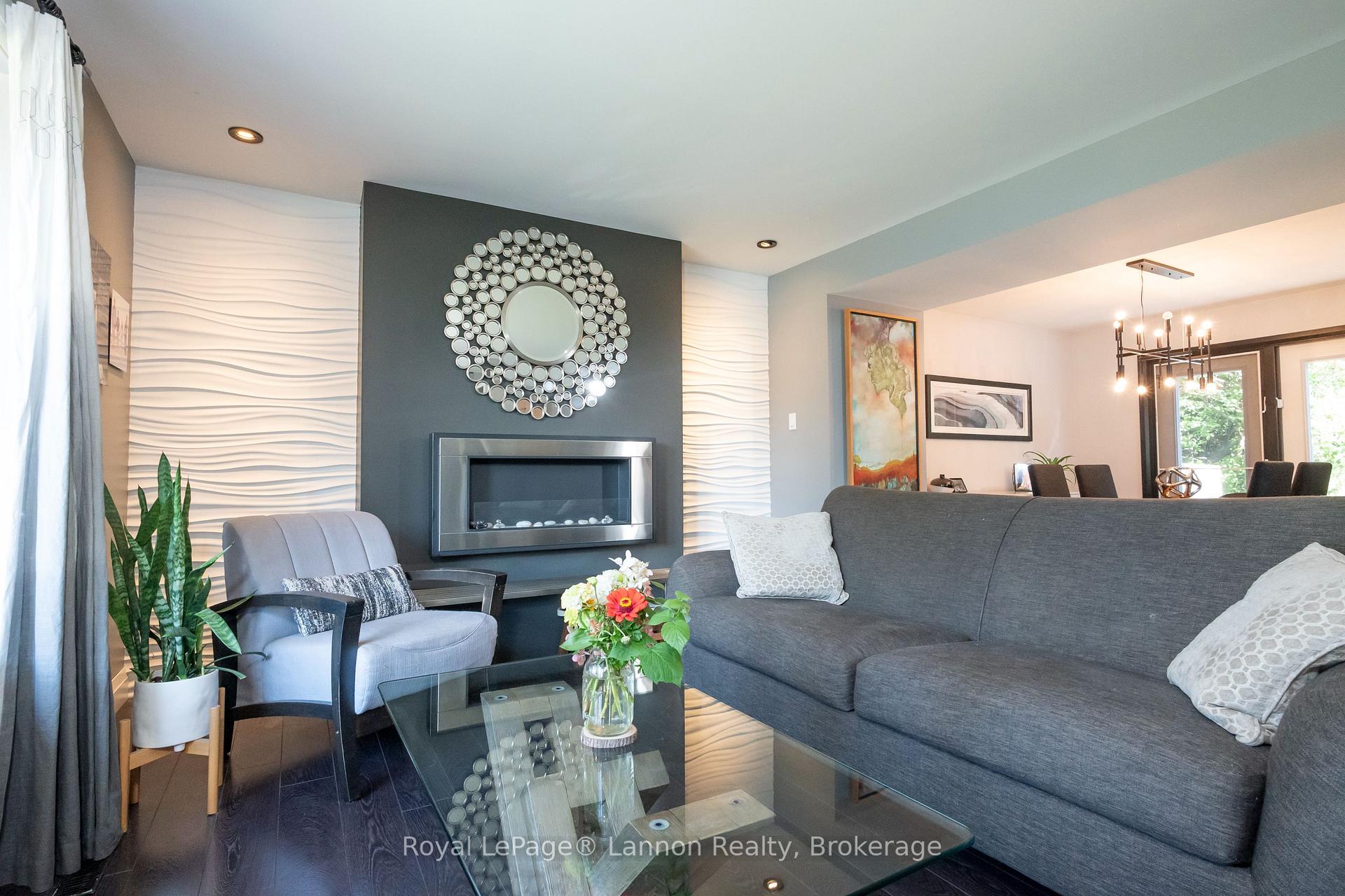 Photo 5 of 245 McComber Crescent, Thunder Bay, Grandview — HOMEH