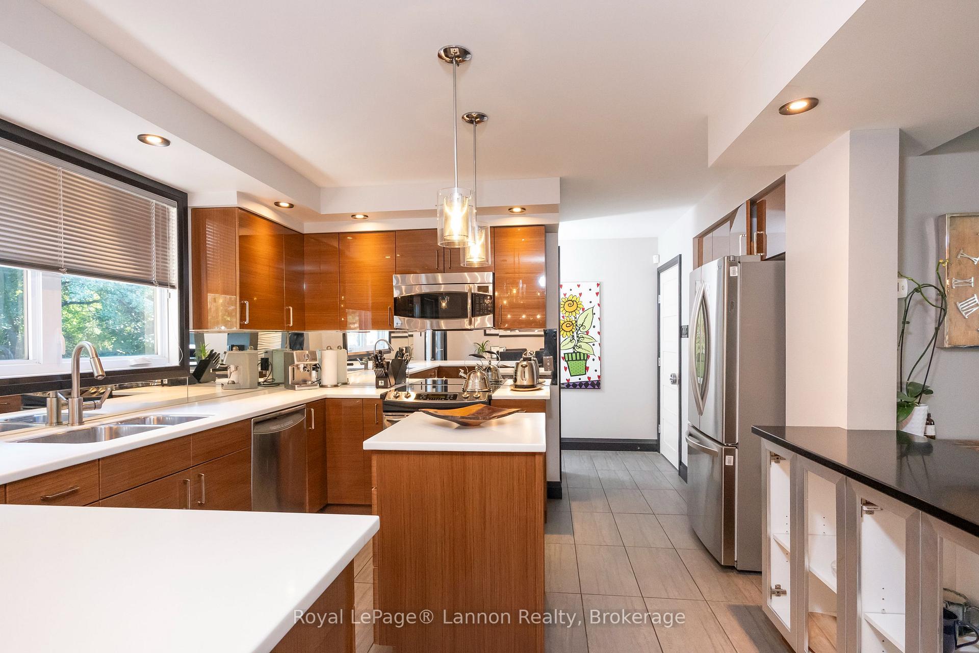 Photo 9 of 245 McComber Crescent, Thunder Bay, Grandview — HOMEH