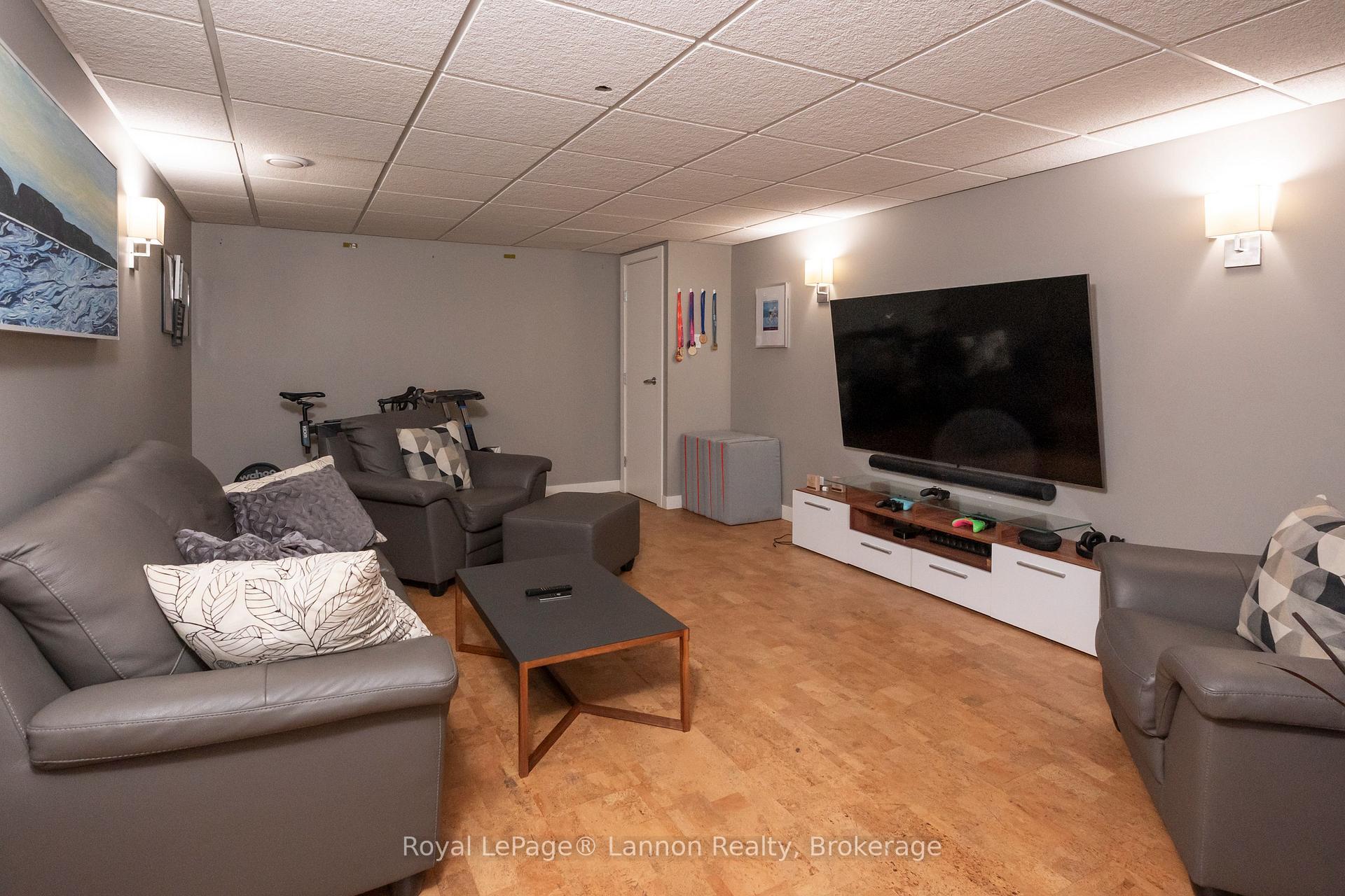 Photo 32 of 245 McComber Crescent, Thunder Bay, Grandview — HOMEH
