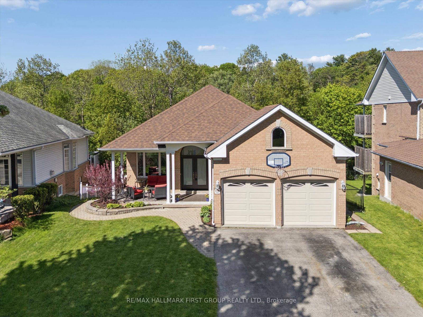 Front of 1028 Highbrooke Court