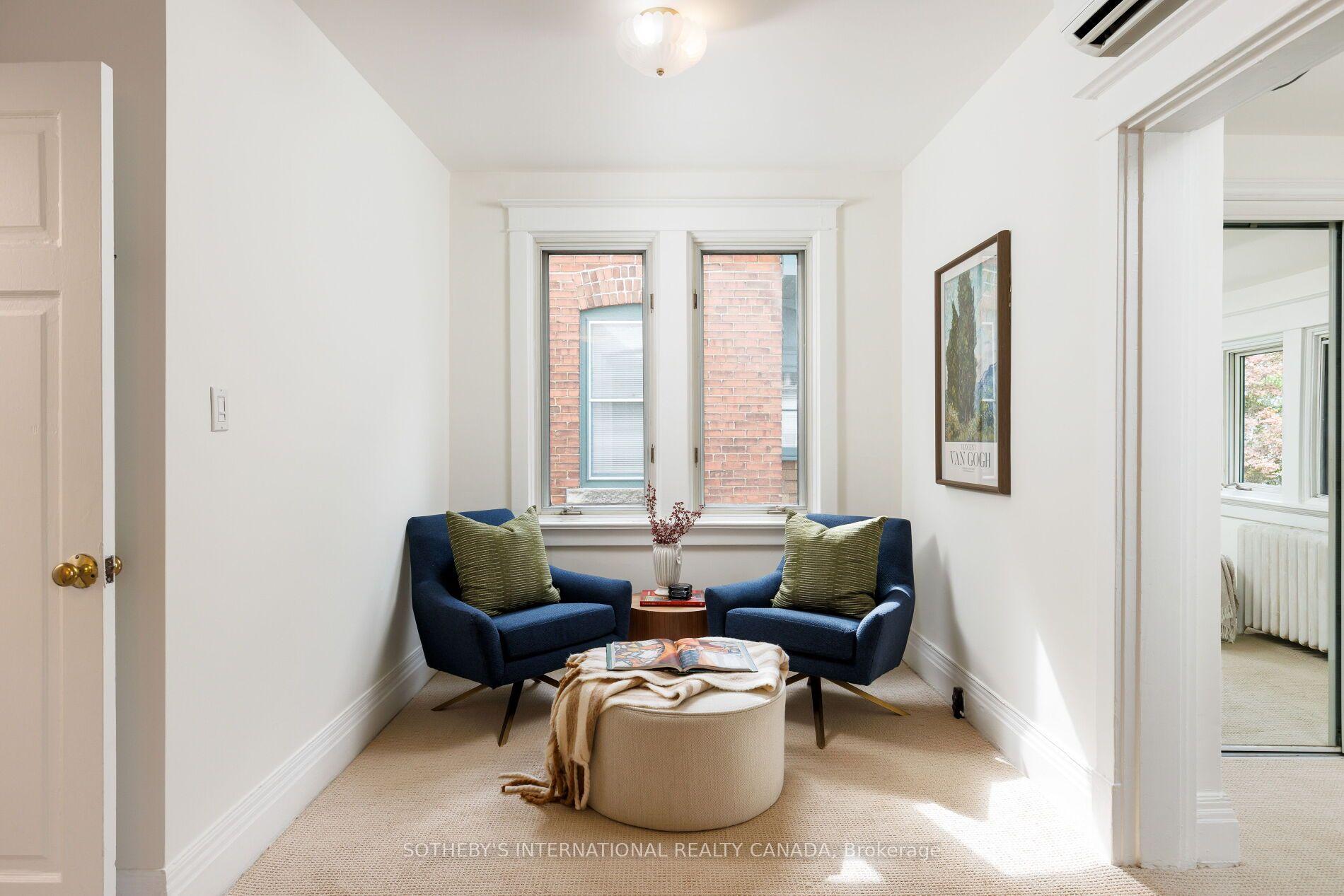 Photo 17 of 126 Hilton Avenue, Toronto, Casa Loma — HOMEH