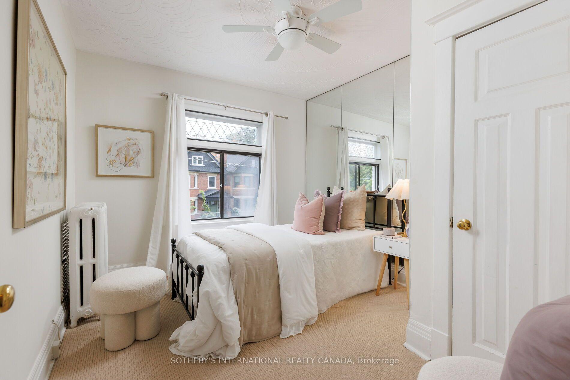 Photo 20 of 126 Hilton Avenue, Toronto, Casa Loma — HOMEH