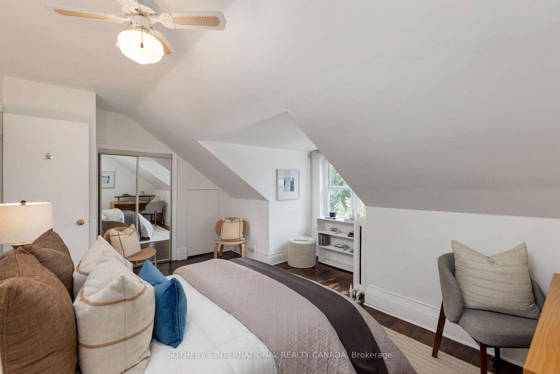 Photo 25 of 126 Hilton Avenue, Toronto, Casa Loma — HOMEH