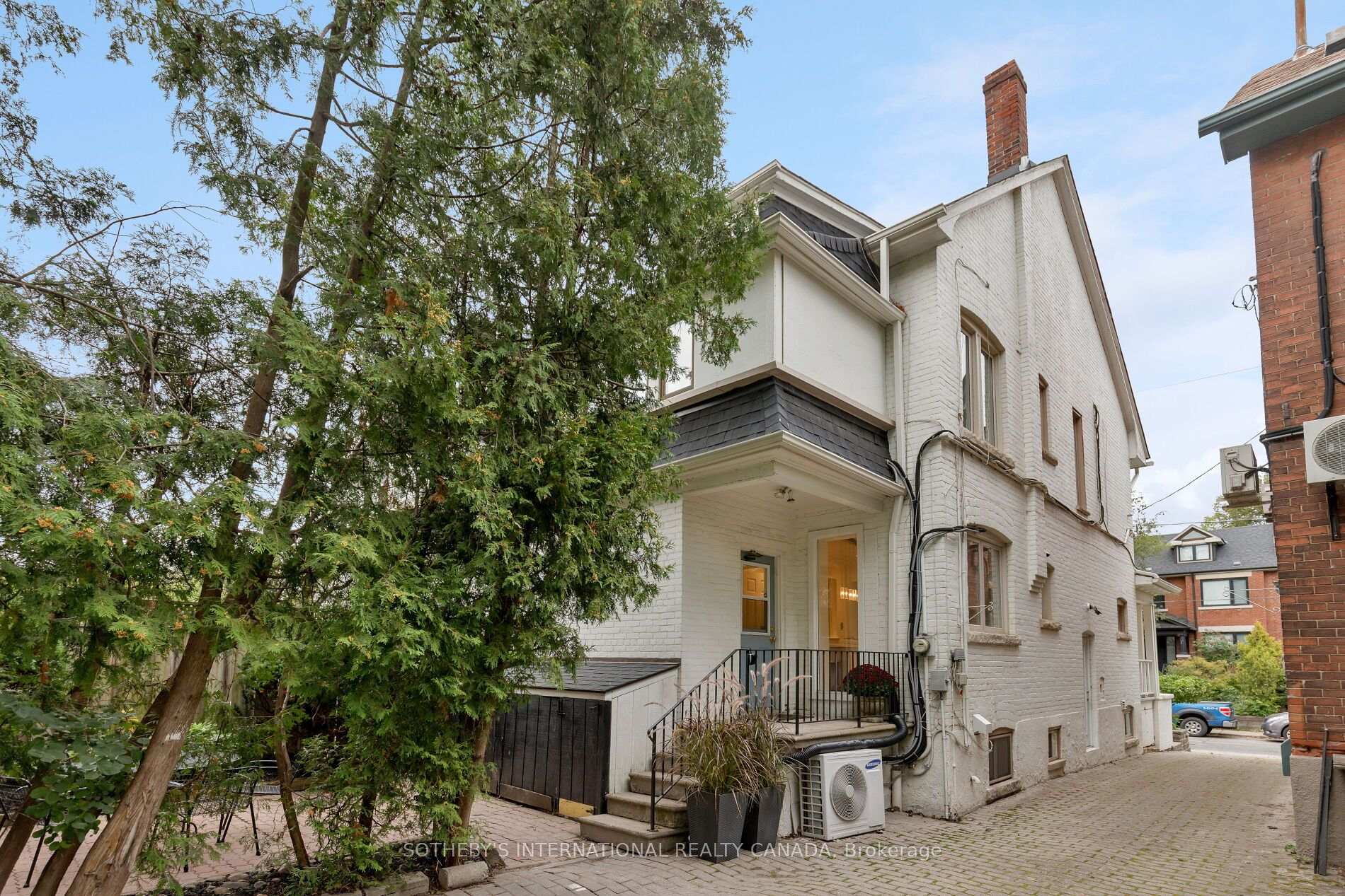 Photo 34 of 126 Hilton Avenue, Toronto, Casa Loma — HOMEH