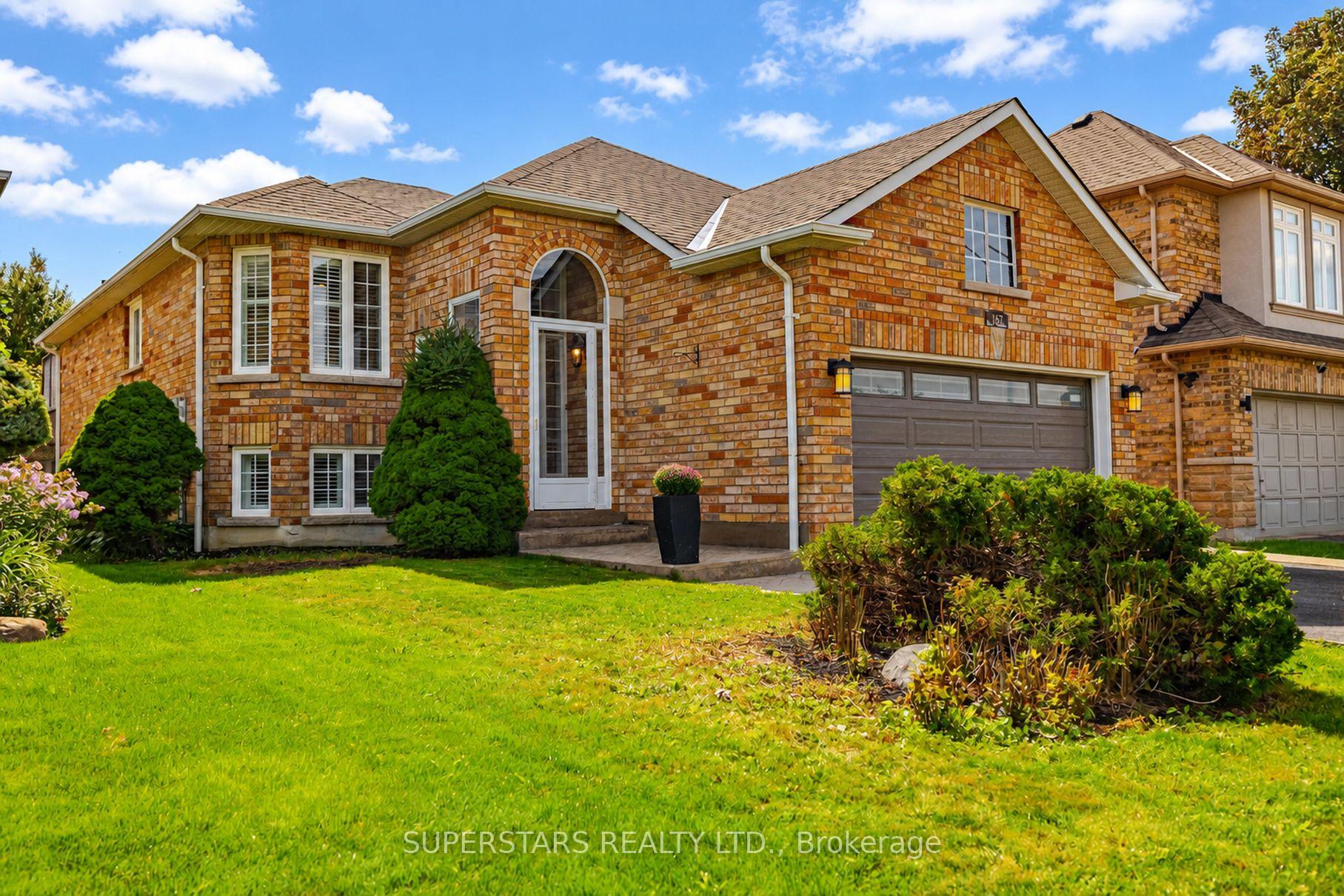 Photo 2 of 167 Humberland Drive, Richmond Hill, Oak Ridges — HOMEH
