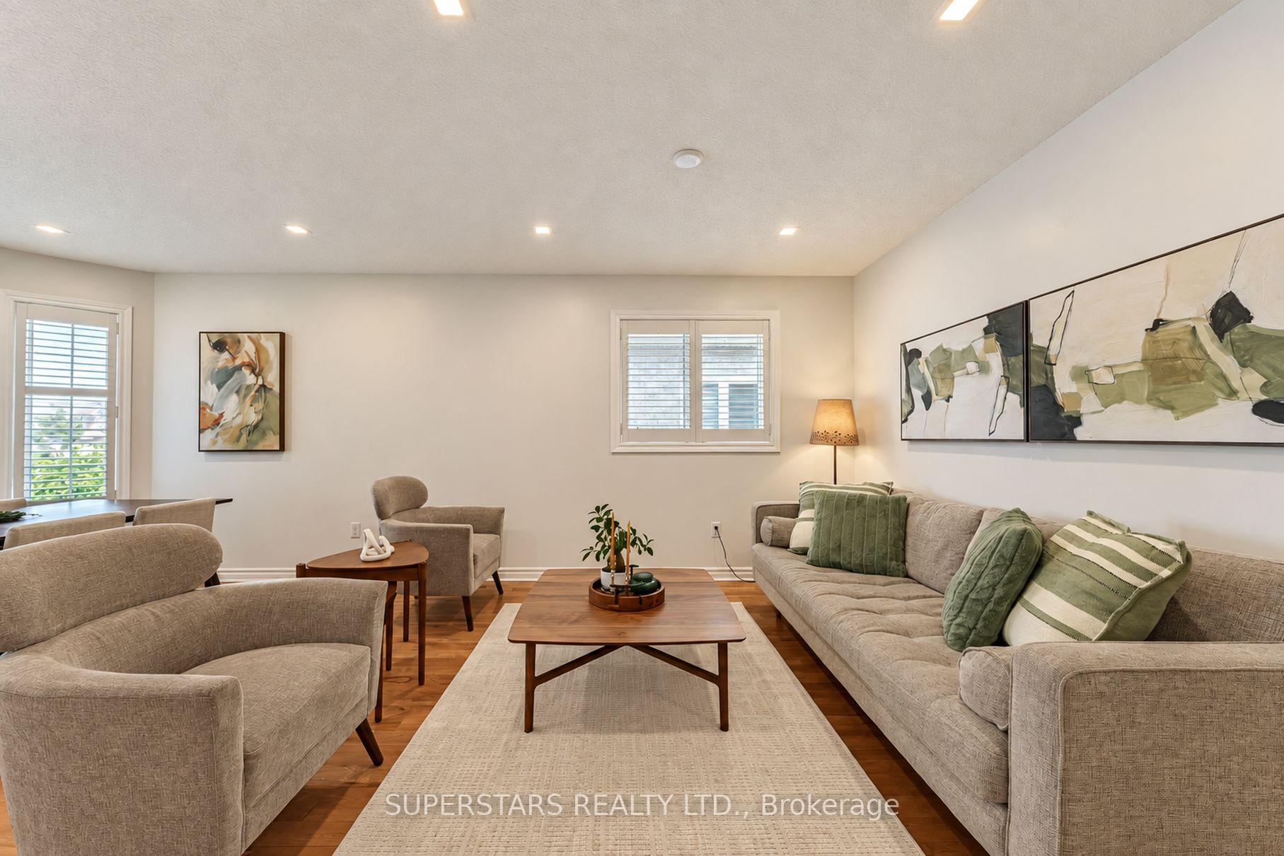 Photo 6 of 167 Humberland Drive, Richmond Hill, Oak Ridges — HOMEH