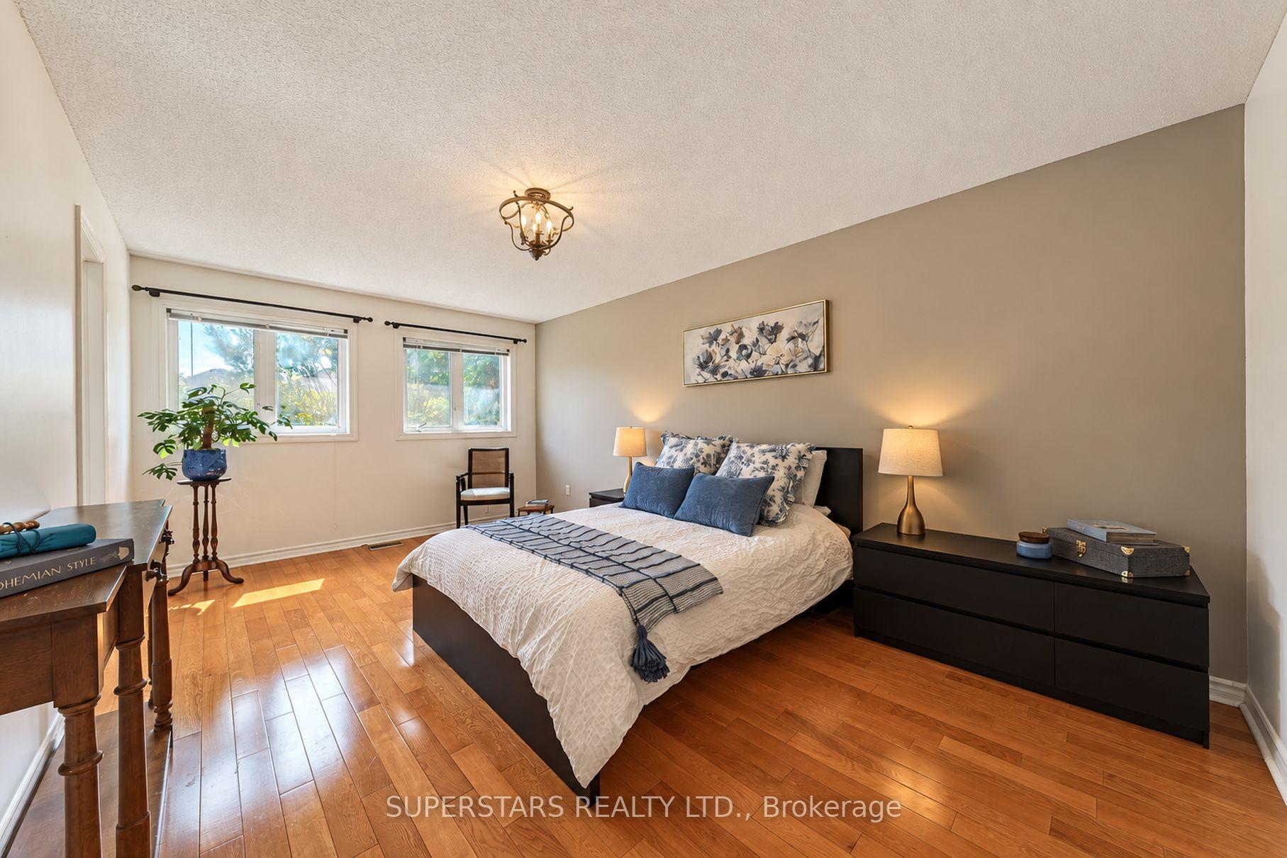 Photo 15 of 167 Humberland Drive, Richmond Hill, Oak Ridges — HOMEH