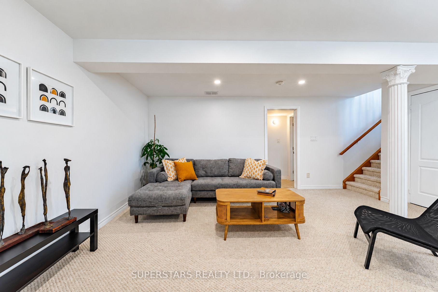 Photo 25 of 167 Humberland Drive, Richmond Hill, Oak Ridges — HOMEH