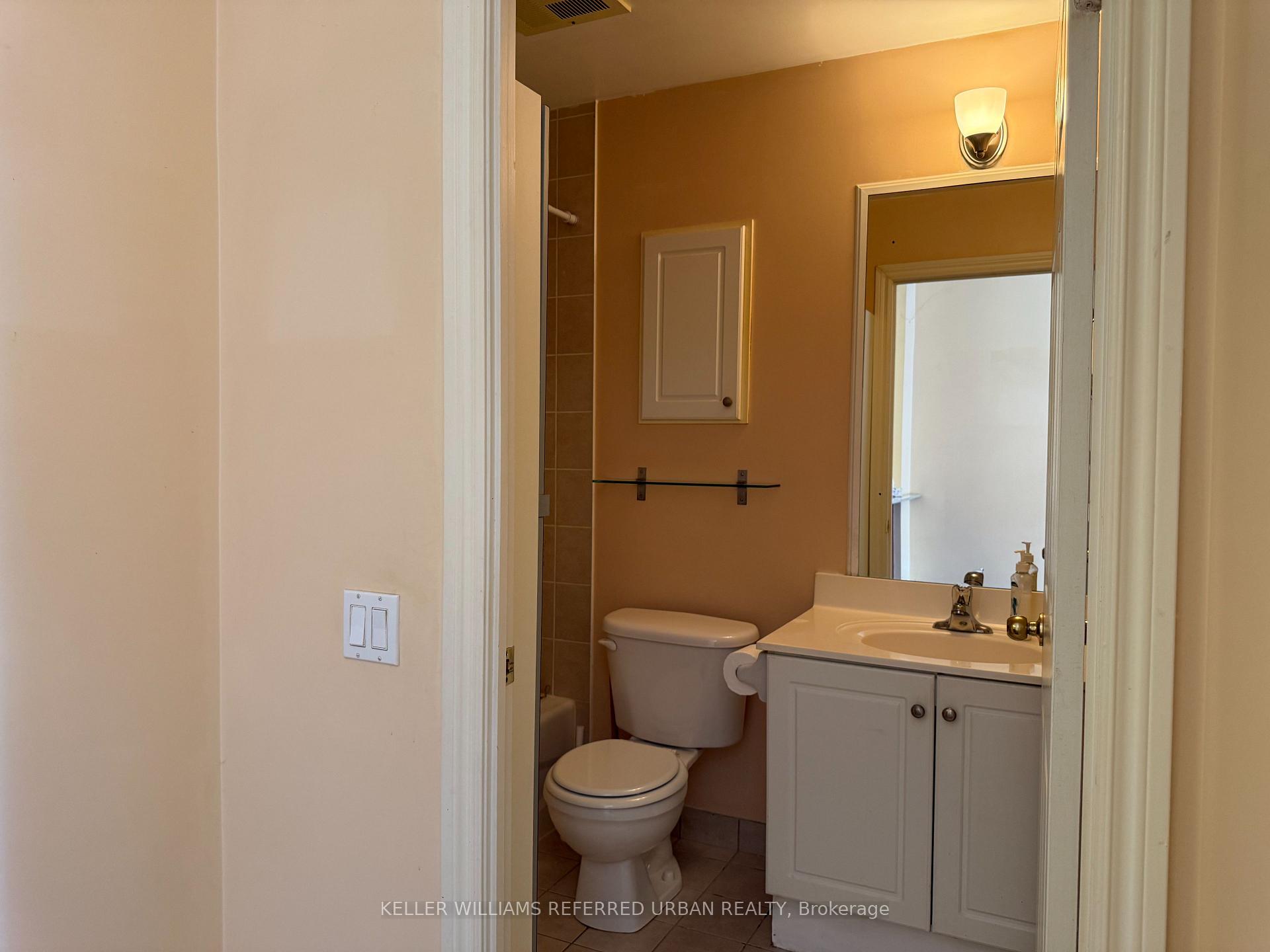 Photo 11 of Unit 110, 1720 Eglinton Avenue E, North York, Victoria Village — HOMEH