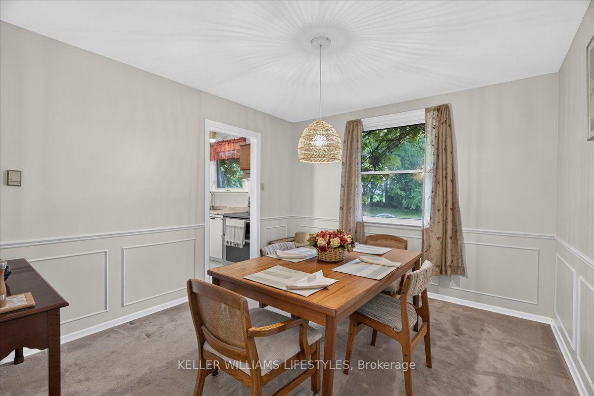 Photo 13 of 76 Fox Mill Crescent, London, South N — HOMEH