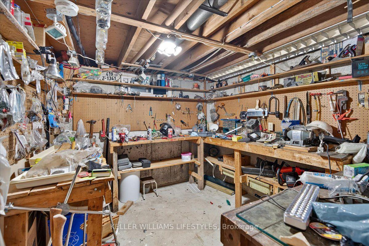 Photo 40 of 76 Fox Mill Crescent, London, South N — HOMEH