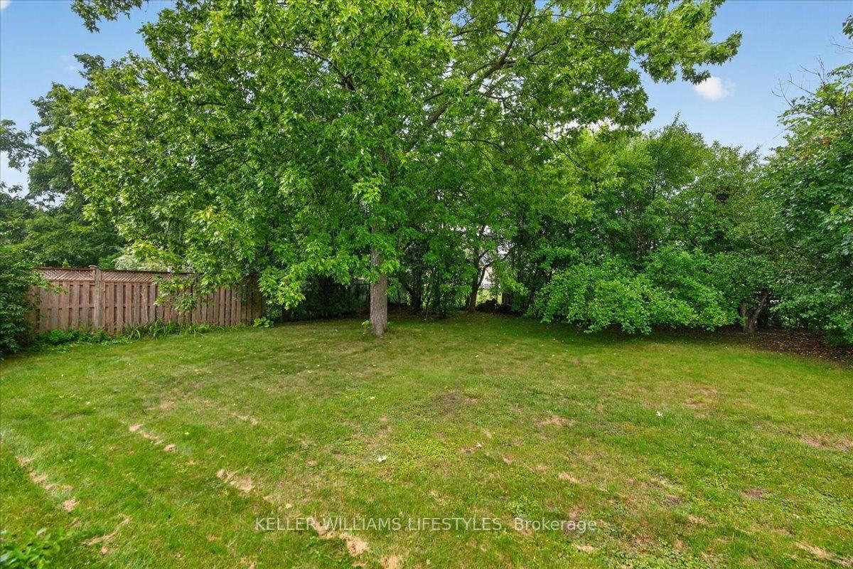 Photo 49 of 76 Fox Mill Crescent, London, South N — HOMEH