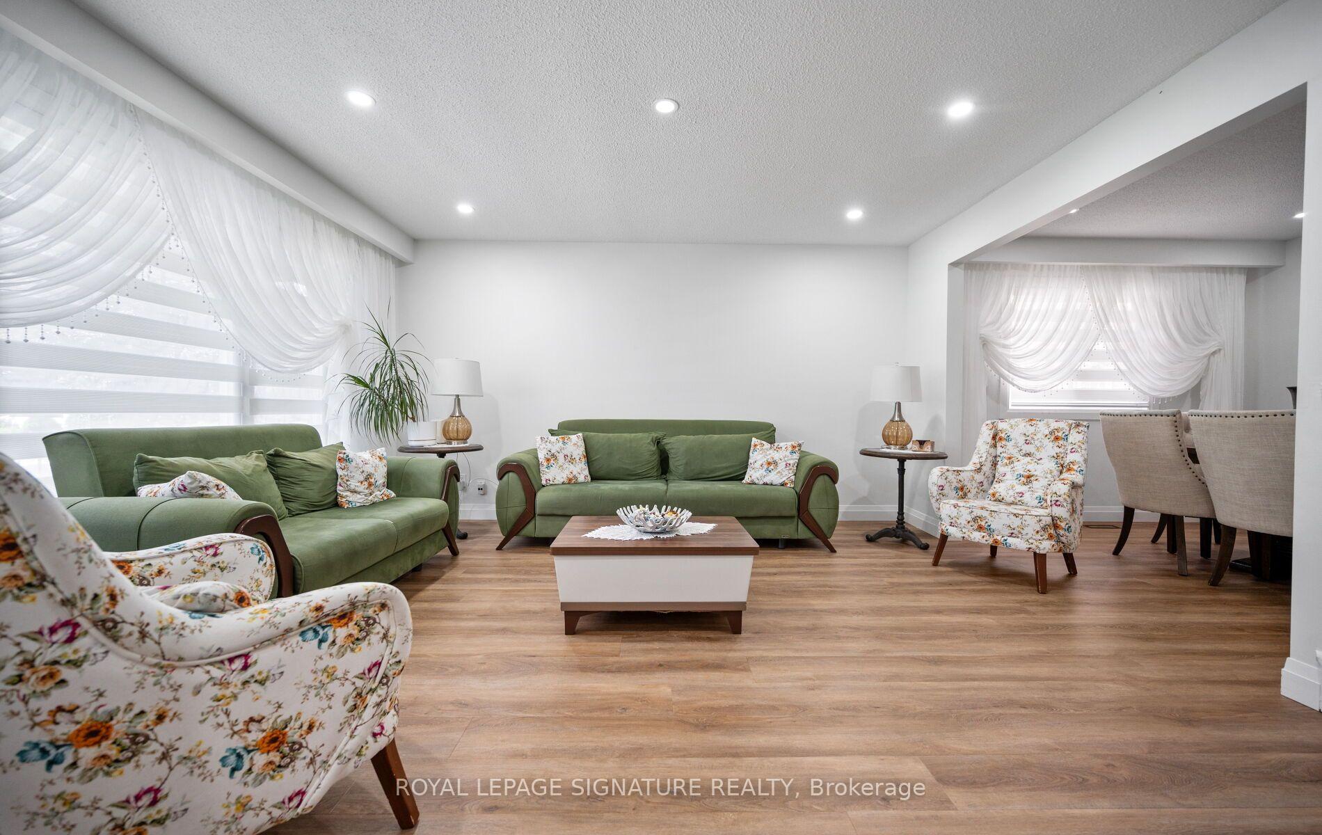 Photo 4 of 2221 Florian Road, Mississauga, Cooksville — HOMEH