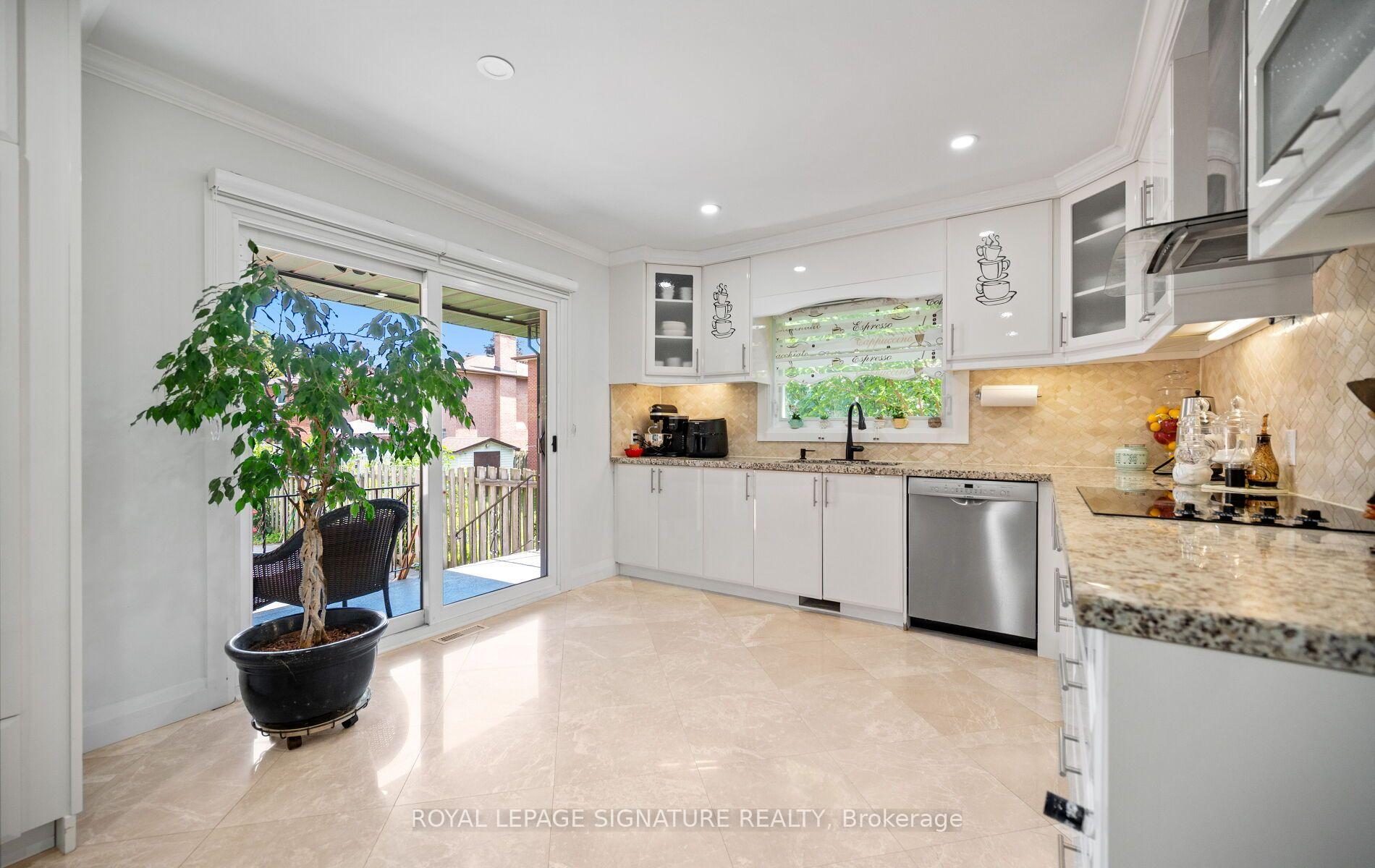 Photo 11 of 2221 Florian Road, Mississauga, Cooksville — HOMEH