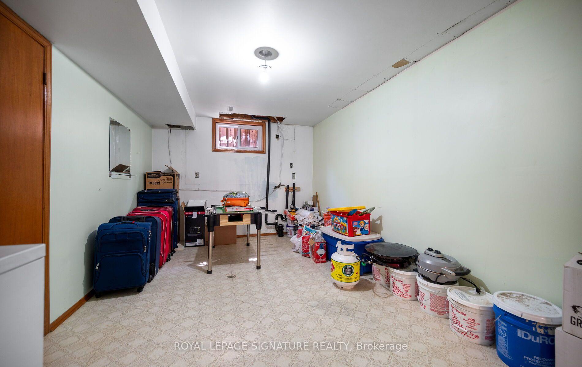 Photo 37 of 2221 Florian Road, Mississauga, Cooksville — HOMEH