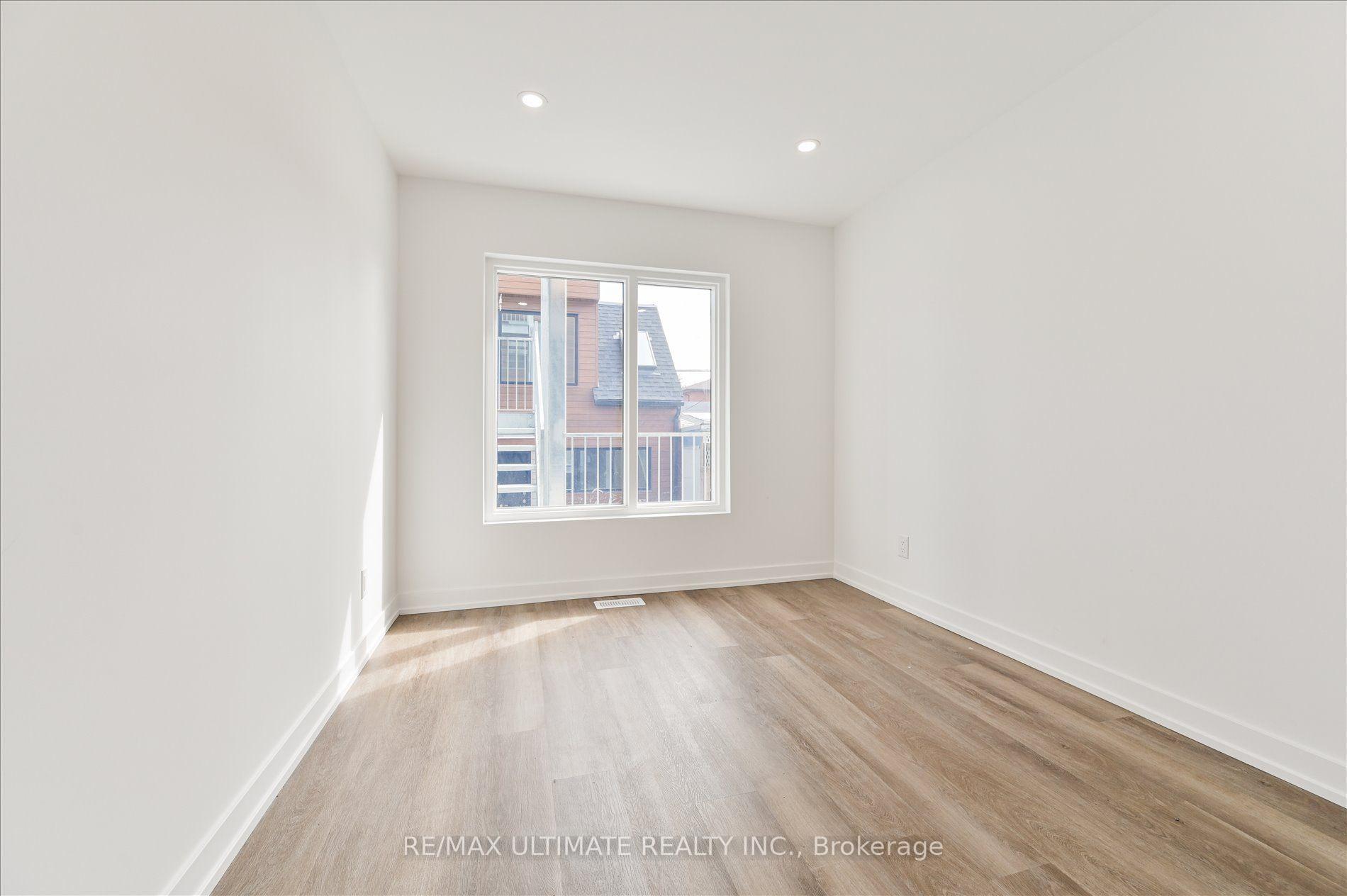 Photo 13 of Unit 1, 21 Lappin Avenue, Toronto, Dovercourt-Wallace Emerson-Junction — HOMEH