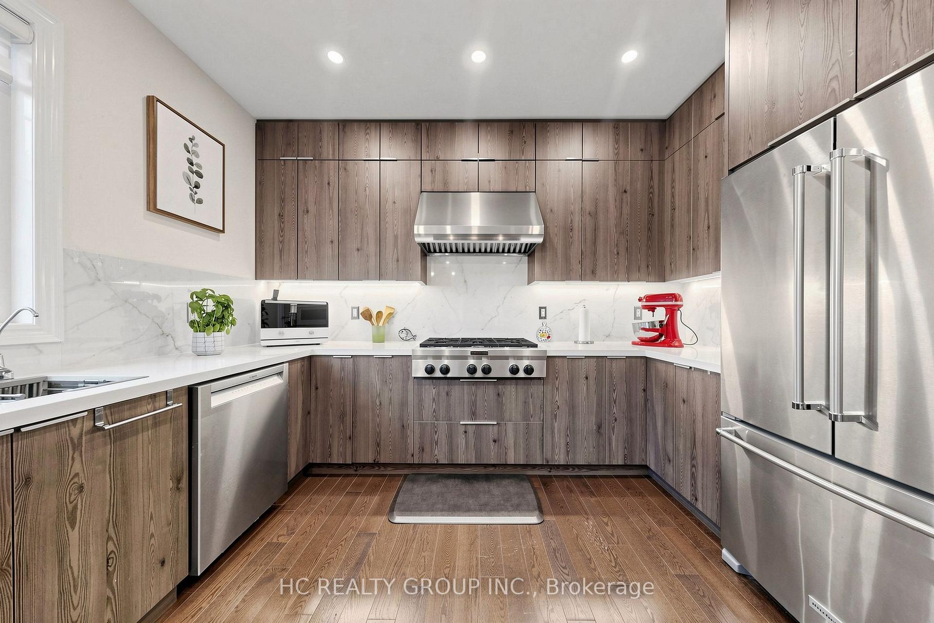 Photo 17 of 1116 Veterans Way, Newmarket, Stonehaven-Wyndham — HOMEH