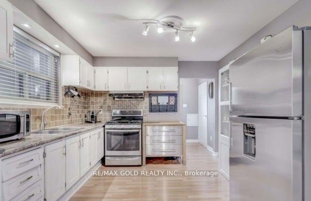 Photo 9 of Unit Basement, 6 Monaco Court, North York, Black Creek — HOMEH