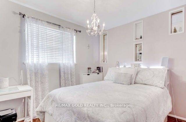 Photo 16 of Unit Basement, 6 Monaco Court, North York, Black Creek — HOMEH