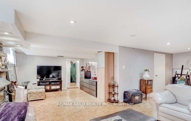 Photo 21 of Unit Basement, 6 Monaco Court, North York, Black Creek — HOMEH