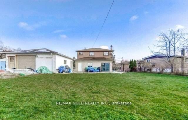 Photo 30 of Unit Basement, 6 Monaco Court, North York, Black Creek — HOMEH