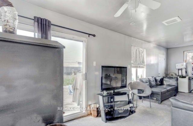 Photo 35 of Unit Basement, 6 Monaco Court, North York, Black Creek — HOMEH