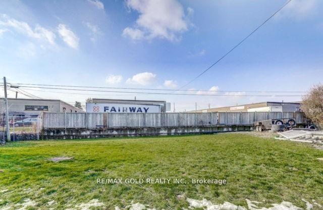 Photo 40 of Unit Basement, 6 Monaco Court, North York, Black Creek — HOMEH