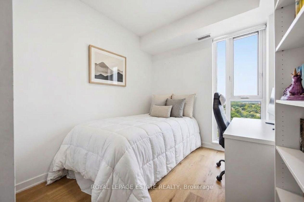 Photo 7 of Unit 2008, 130 River Street, Toronto, Regent Park — HOMEH