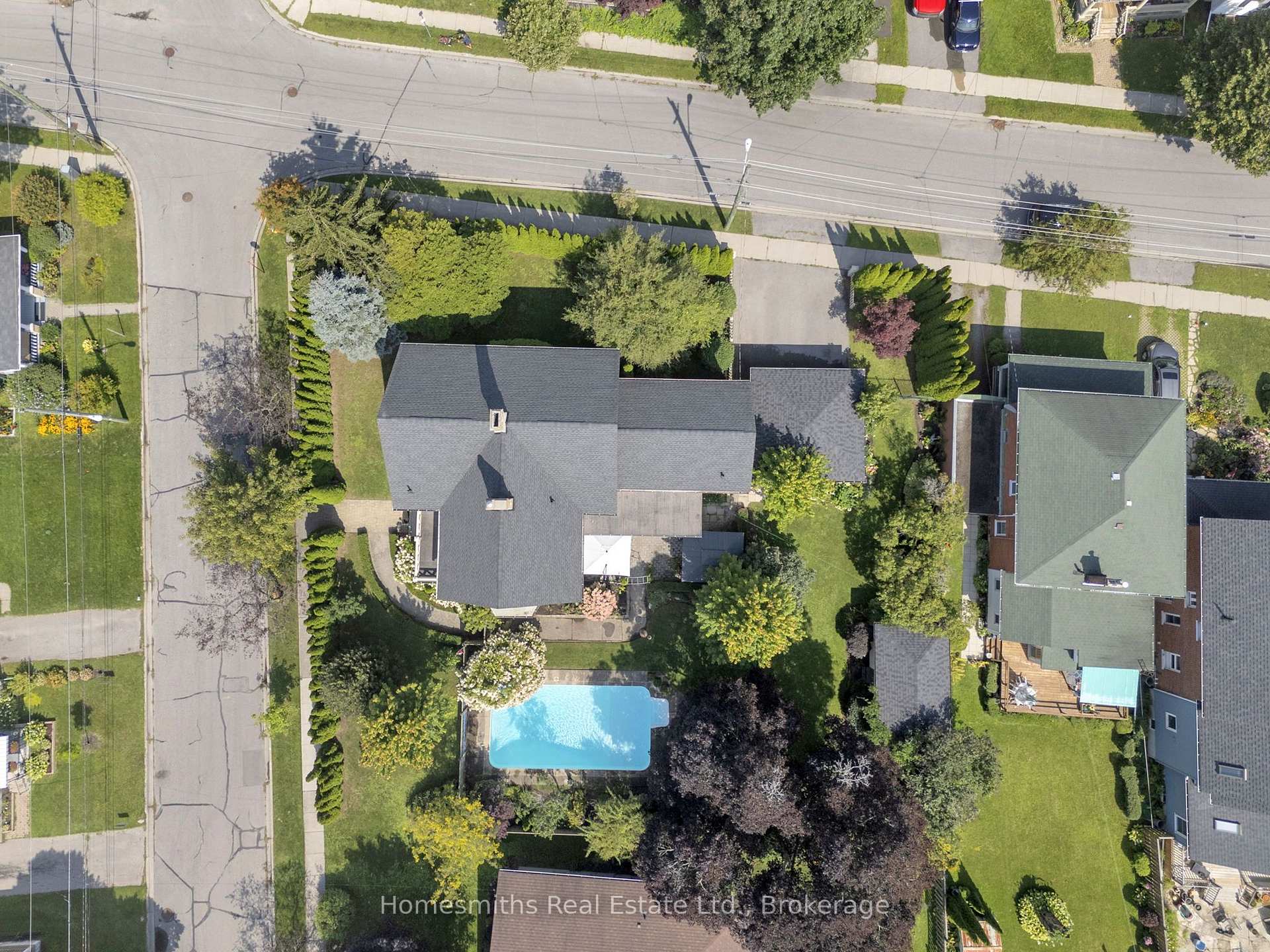 Photo 2 of 138 Bagot Street, Cobourg — HOMEH