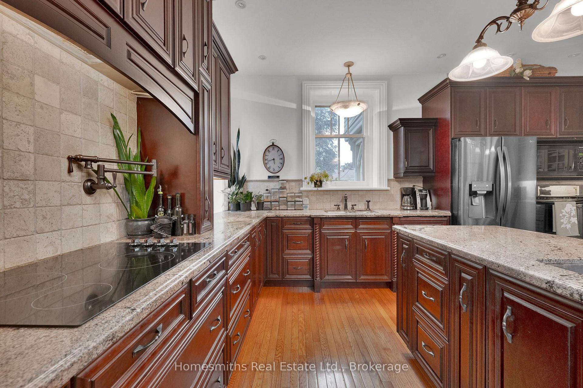Photo 23 of 138 Bagot Street, Cobourg — HOMEH