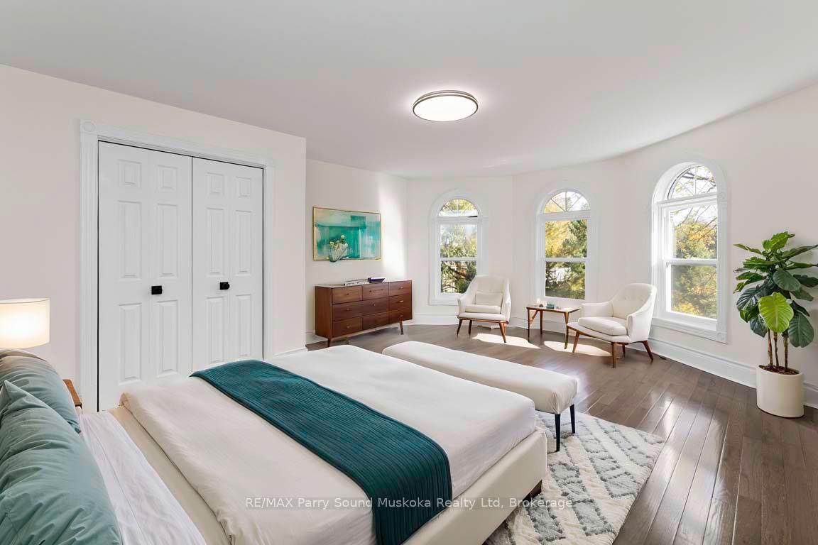 Photo 23 of 14-16 Knowles Crescent, Seguin — HOMEH